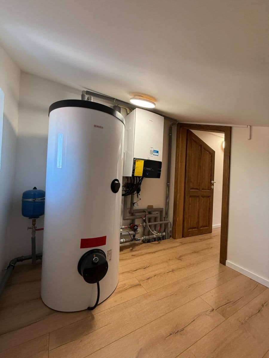 Prenájom domu 160 m², pozemek 125 m², Pod Přehradou, Praha, Praha Prenájom domu 160 m², pozemek 125 m², Pod Přehradou, Praha, Praha