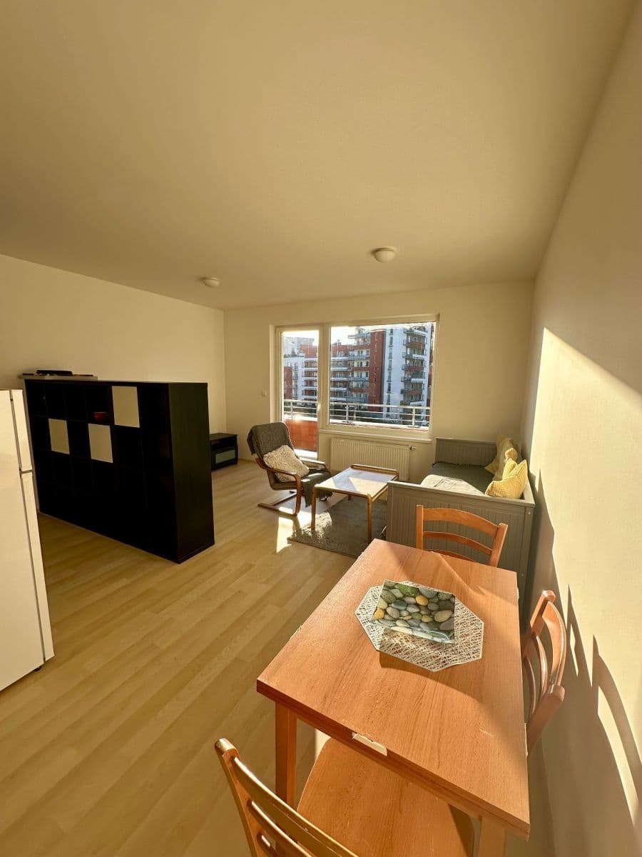 Predaj bytu 1-izbový 34 m², Miroslava Hajna, Praha, Praha Predaj bytu 1-izbový 34 m², Miroslava Hajna, Praha, Praha