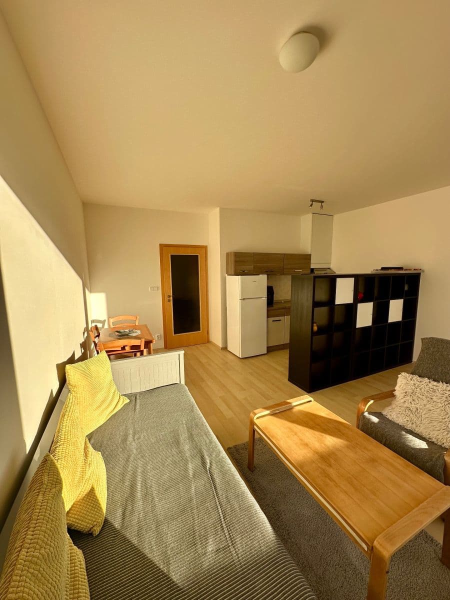 Predaj bytu 1-izbový 34 m², Miroslava Hajna, Praha, Praha Predaj bytu 1-izbový 34 m², Miroslava Hajna, Praha, Praha