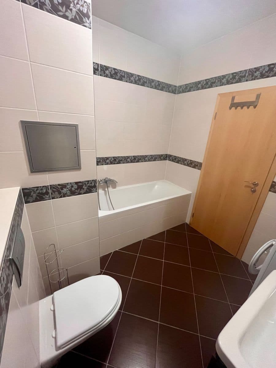 Predaj bytu 1-izbový 34 m², Miroslava Hajna, Praha, Praha Predaj bytu 1-izbový 34 m², Miroslava Hajna, Praha, Praha