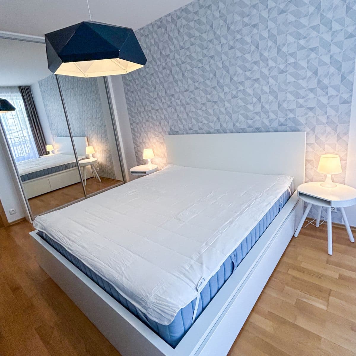 Prenájom bytu 2-izbový 54 m², Kališnická, Praha, Praha Prenájom bytu 2-izbový 54 m², Kališnická, Praha, Praha