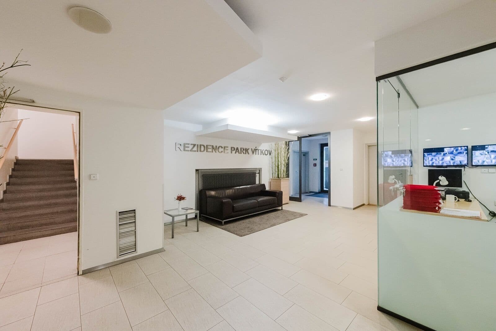 Prenájom bytu 2-izbový 54 m², Kališnická, Praha, Praha Prenájom bytu 2-izbový 54 m², Kališnická, Praha, Praha