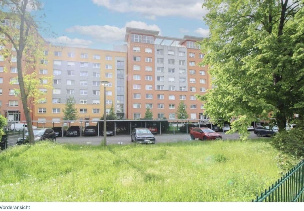 Prenájom bytu 4-izbový 119 m², Volksgartenstraße 20a, Leipzig, Sasko Prenájom bytu 4-izbový 119 m², Volksgartenstraße 20a, Leipzig, Sasko