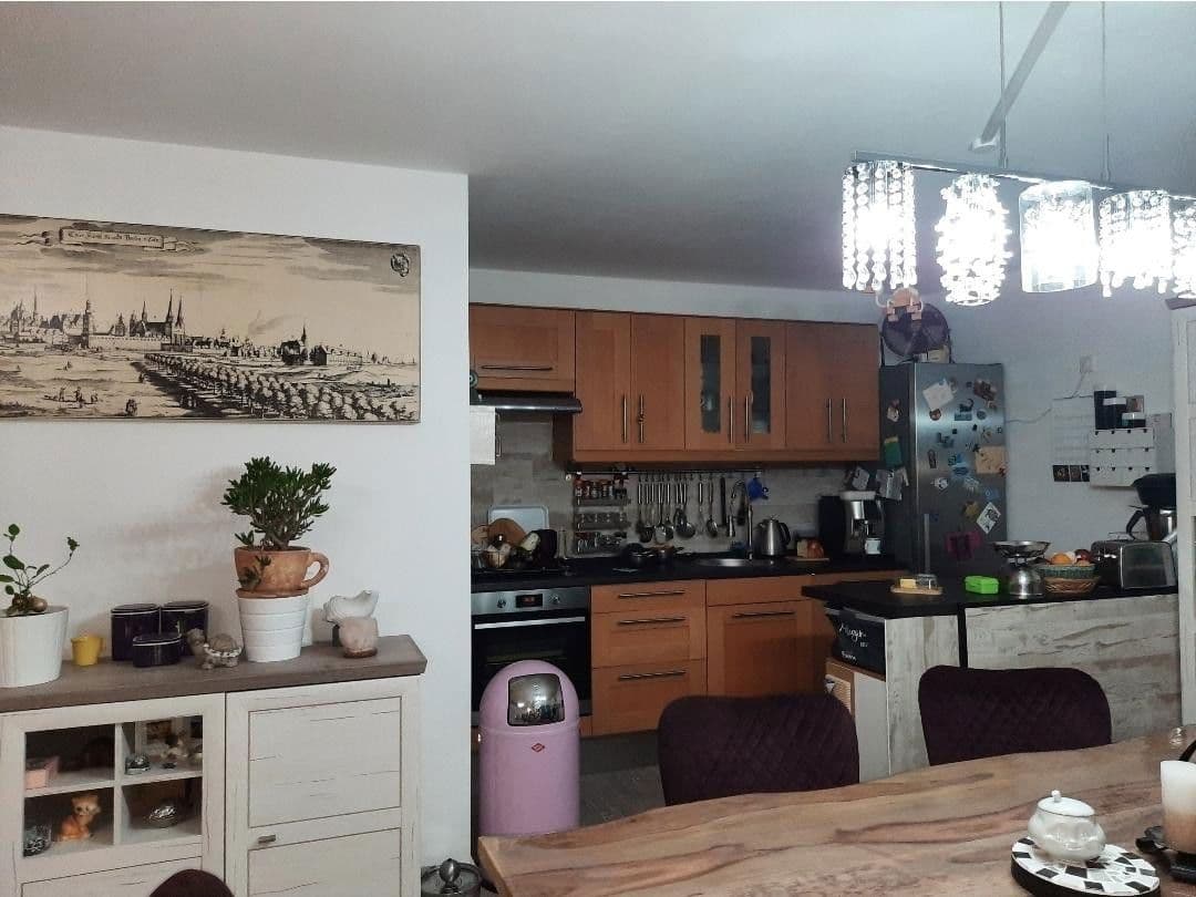 Prenájom bytu 3-izbový 97 m², Hornstr. 3, Gehrden, Dolné Sasko Prenájom bytu 3-izbový 97 m², Hornstr. 3, Gehrden, Dolné Sasko