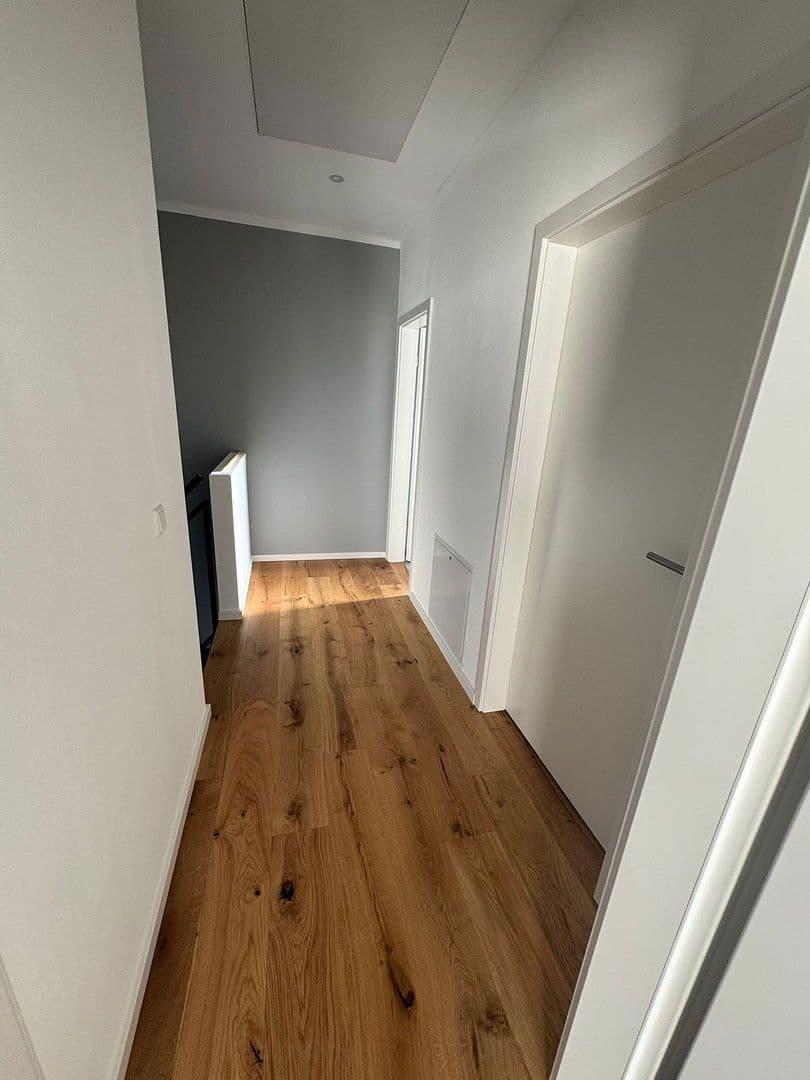 Predaj domu 89 m², pozemek 229 m², Ludwigshafen am Rhein, Porýnie-Falcko Predaj domu 89 m², pozemek 229 m², Ludwigshafen am Rhein, Porýnie-Falcko