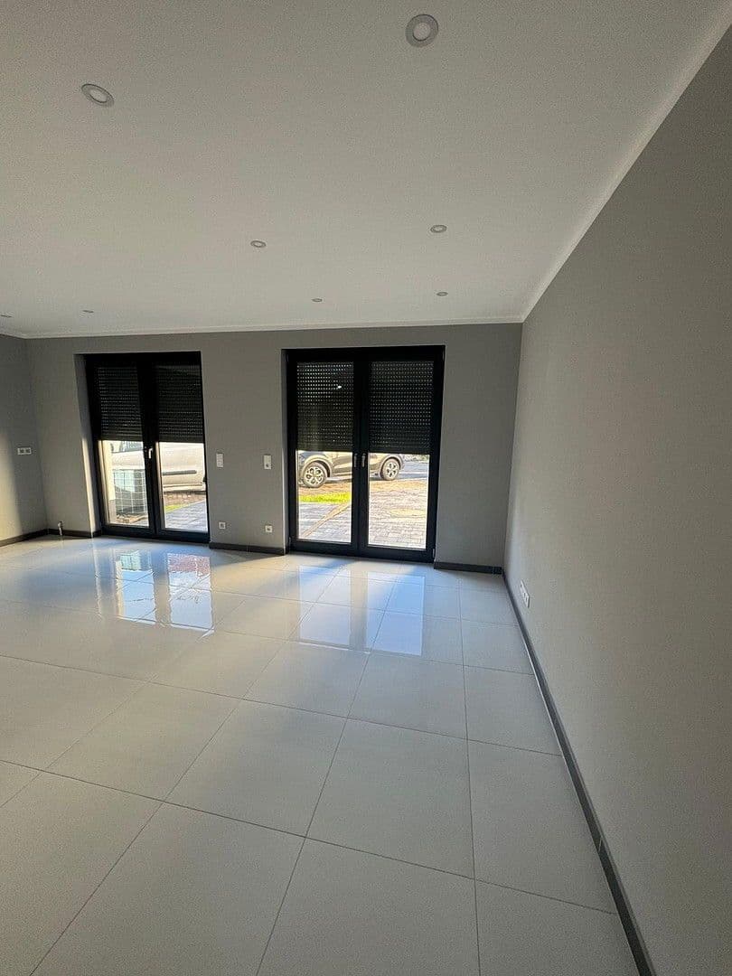 Predaj domu 89 m², pozemek 229 m², Ludwigshafen am Rhein, Porýnie-Falcko Predaj domu 89 m², pozemek 229 m², Ludwigshafen am Rhein, Porýnie-Falcko