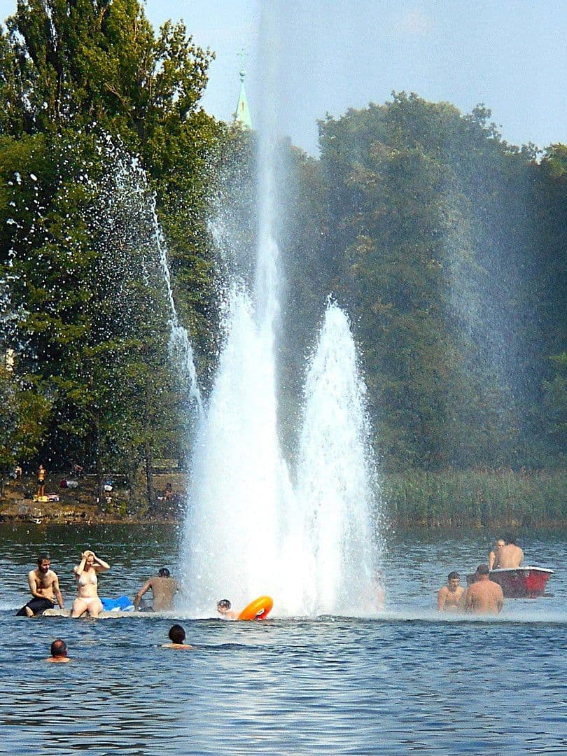 Predaj bytu 3-izbový 71 m², Berlin, Berlín Predaj bytu 3-izbový 71 m², Berlin, Berlín