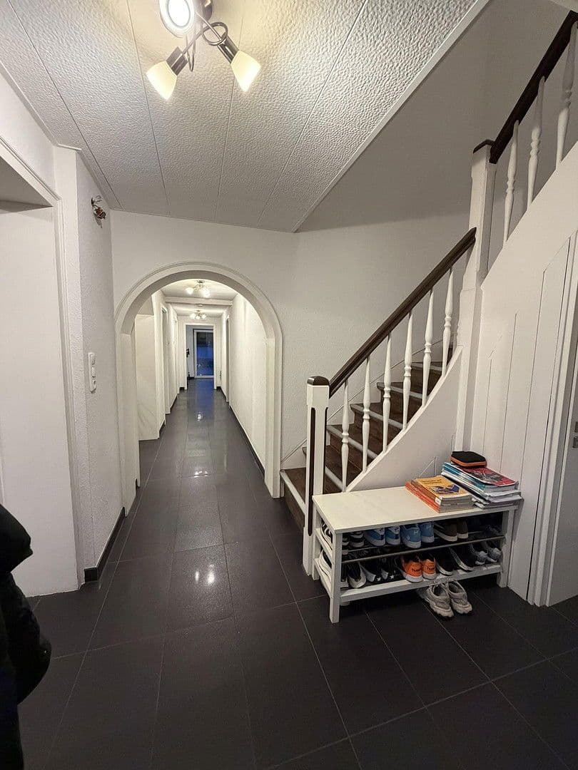 Predaj domu 300 m², pozemek 1.050 m², Darmstädterstrasse 3, Pfungstadt, Hesensko Predaj domu 300 m², pozemek 1.050 m², Darmstädterstrasse 3, Pfungstadt, Hesensko