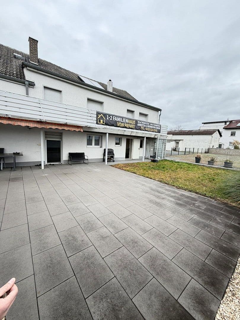 Predaj domu 300 m², pozemek 1.050 m², Darmstädterstrasse 3, Pfungstadt, Hesensko Predaj domu 300 m², pozemek 1.050 m², Darmstädterstrasse 3, Pfungstadt, Hesensko