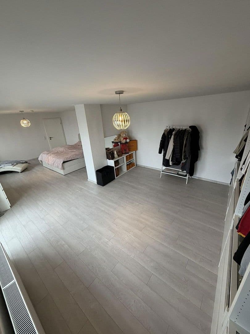 Predaj domu 300 m², pozemek 1.050 m², Darmstädterstrasse 3, Pfungstadt, Hesensko Predaj domu 300 m², pozemek 1.050 m², Darmstädterstrasse 3, Pfungstadt, Hesensko