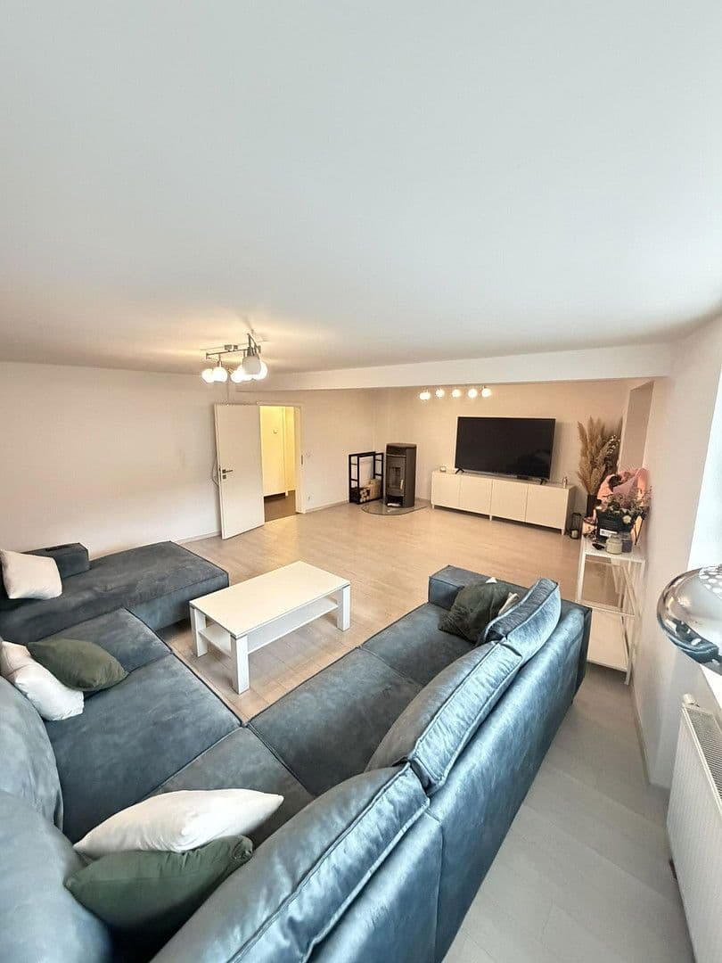 Predaj domu 300 m², pozemek 1.050 m², Darmstädterstrasse 3, Pfungstadt, Hesensko Predaj domu 300 m², pozemek 1.050 m², Darmstädterstrasse 3, Pfungstadt, Hesensko