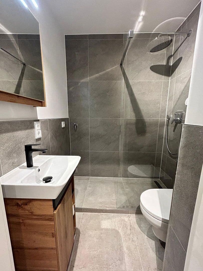 Prenájom bytu 1-izbový 22 m², Bad-Berneck-Str. 1, München, Bavorsko Prenájom bytu 1-izbový 22 m², Bad-Berneck-Str. 1, München, Bavorsko