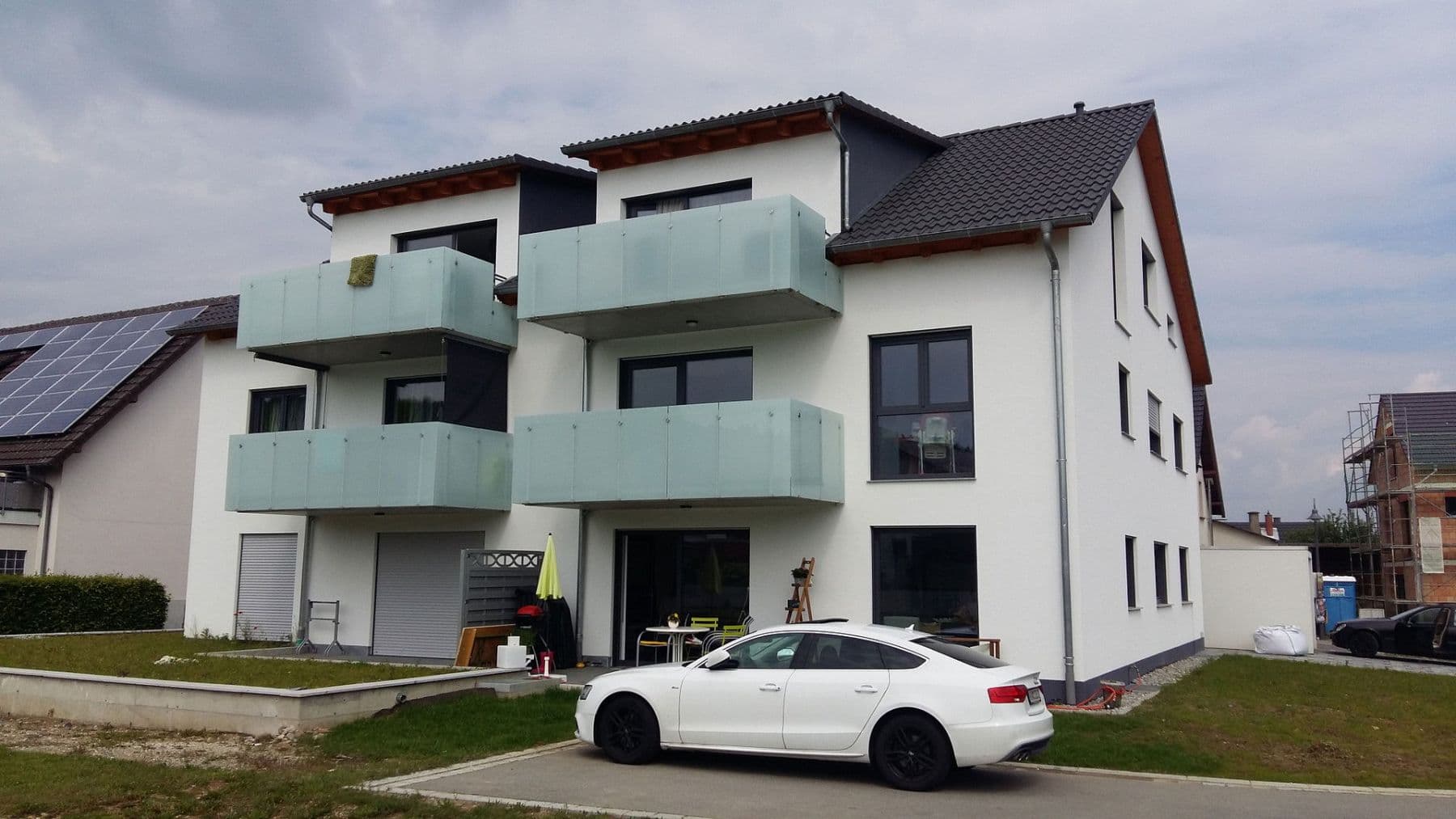 Prenájom bytu 3-izbový 101 m², Buchbergstrasse 17, Singen (Hohentwiel), Bádensko-Wurttembersko Prenájom bytu 3-izbový 101 m², Buchbergstrasse 17, Singen (Hohentwiel), Bádensko-Wurttembersko