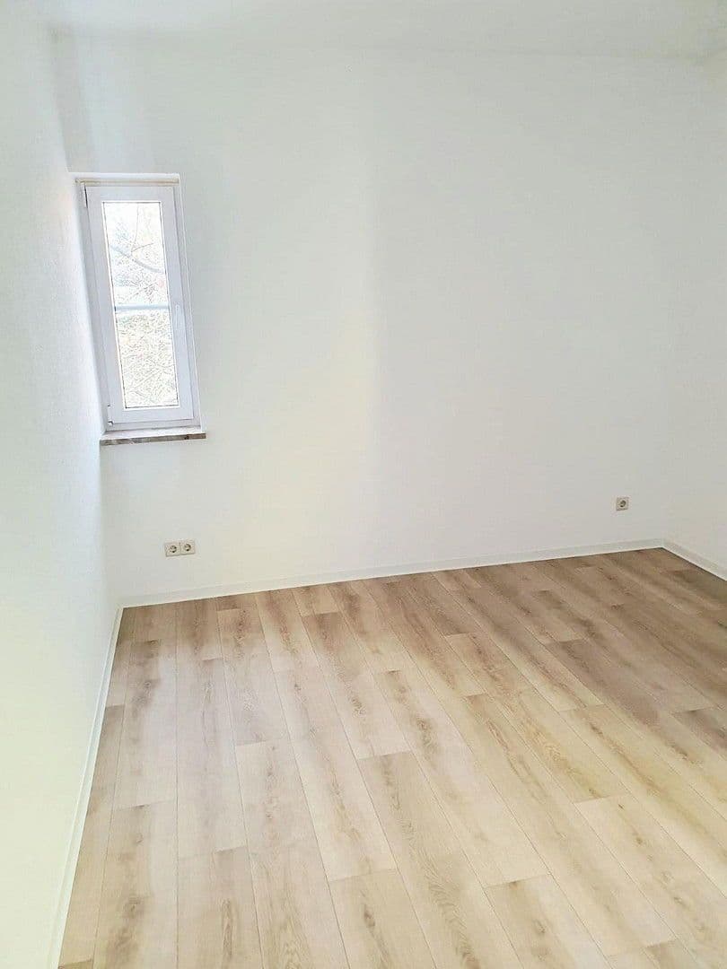 Prenájom bytu 2-izbový 45 m², Untere Schloßstraße 33, Augustusburg, Sasko Prenájom bytu 2-izbový 45 m², Untere Schloßstraße 33, Augustusburg, Sasko