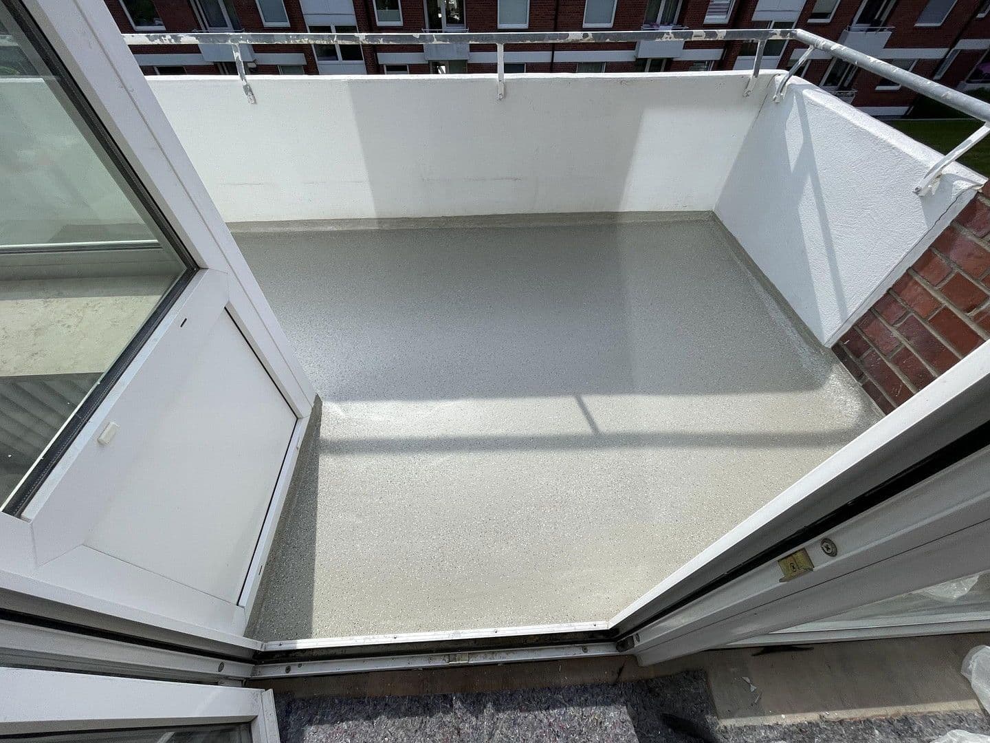 Prenájom bytu 4-izbový 98 m², Reinbek, Šlezvicko-Holštajnsko Prenájom bytu 4-izbový 98 m², Reinbek, Šlezvicko-Holštajnsko