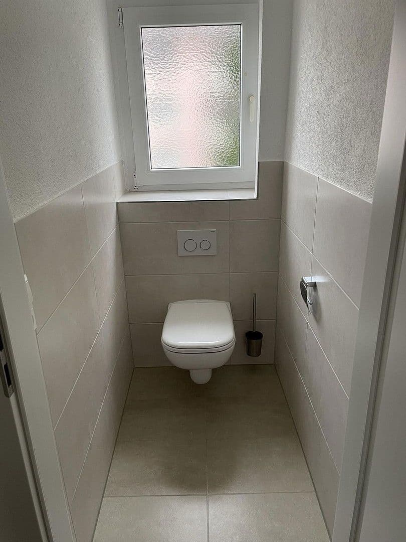 Prenájom bytu 2-izbový 52 m², Schramberg, Bádensko-Wurttembersko Prenájom bytu 2-izbový 52 m², Schramberg, Bádensko-Wurttembersko