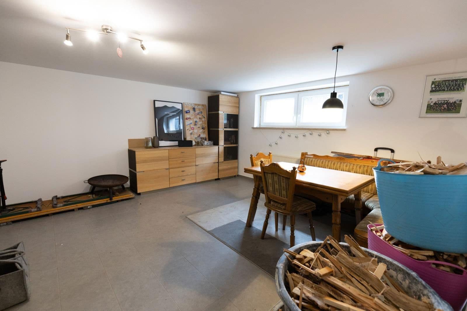 Predaj domu 145 m², pozemek 340 m², Fürther Str. 46, Roßtal, Bavorsko Predaj domu 145 m², pozemek 340 m², Fürther Str. 46, Roßtal, Bavorsko