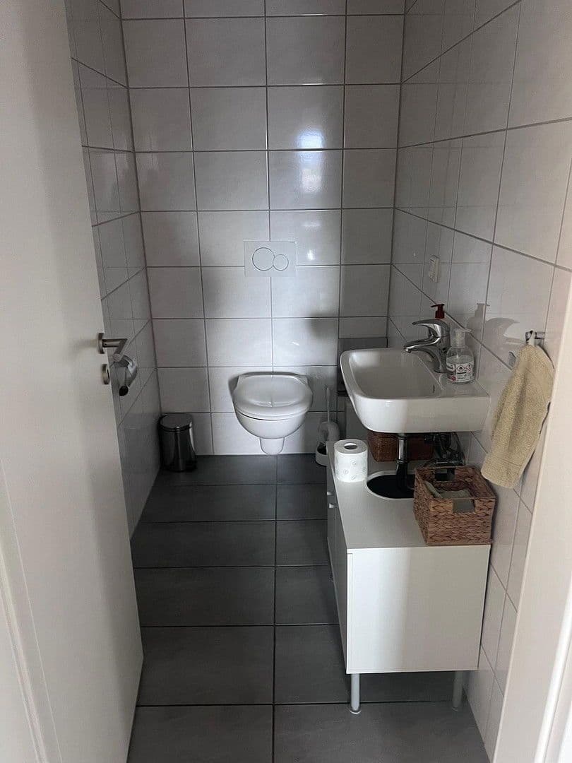 Prenájom kancelárie 130 m², Robert Bosch Strasse 3, Limburg an der Lahn, Hesensko Prenájom kancelárie 130 m², Robert Bosch Strasse 3, Limburg an der Lahn, Hesensko