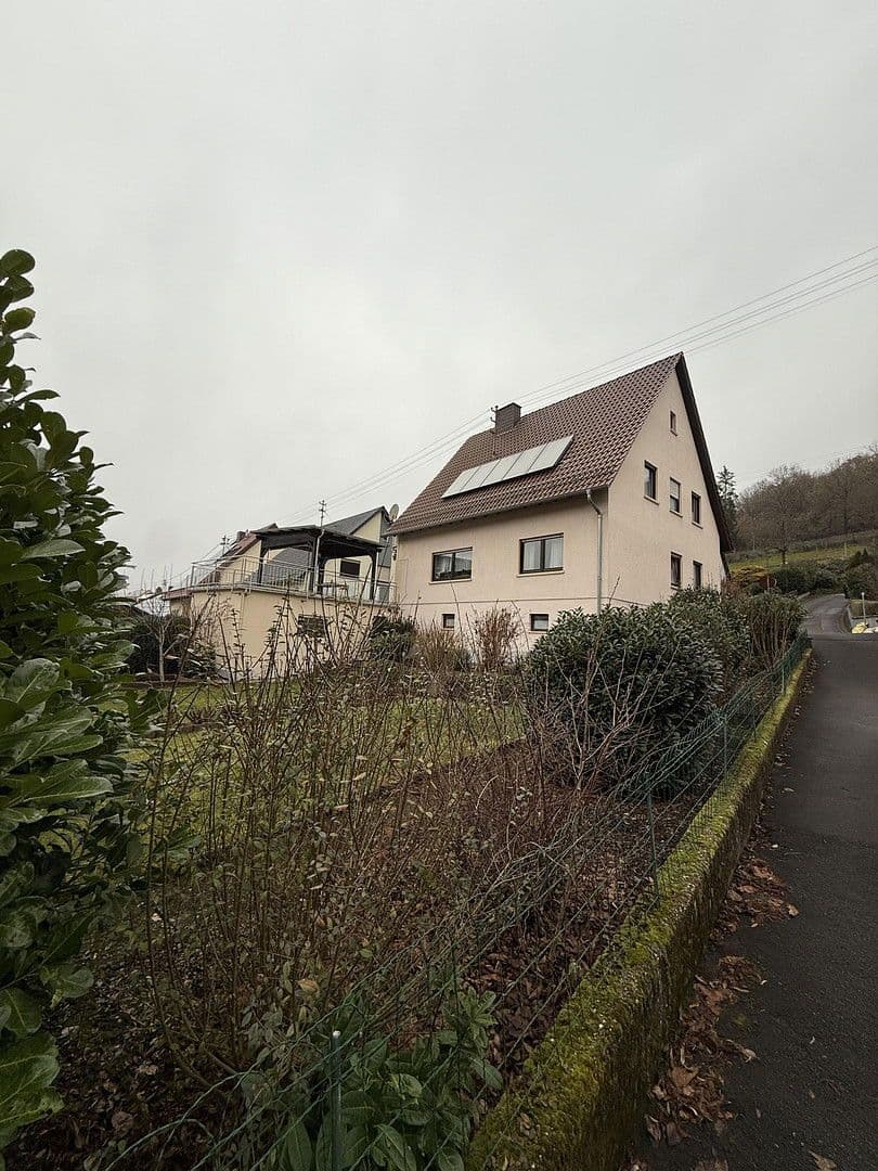 Predaj domu 144 m², pozemek 520 m², Im Kirschgarten 10, Olsbrücken, Porýnie-Falcko Predaj domu 144 m², pozemek 520 m², Im Kirschgarten 10, Olsbrücken, Porýnie-Falcko