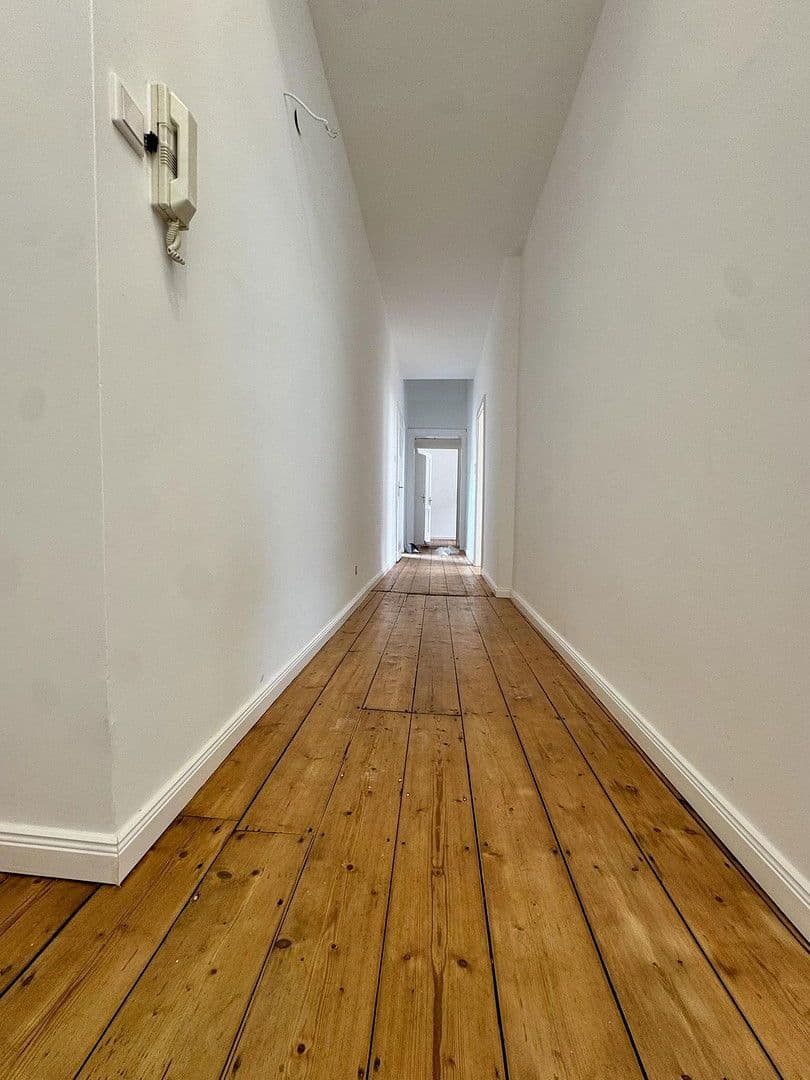 Prenájom bytu 4-izbový 86 m², Düsseldorf, Severné Porýnie - Westfálsko Prenájom bytu 4-izbový 86 m², Düsseldorf, Severné Porýnie - Westfálsko