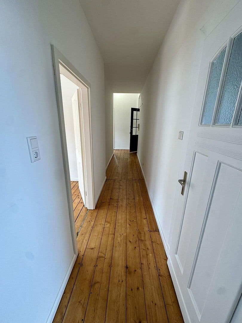 Prenájom bytu 4-izbový 86 m², Düsseldorf, Severné Porýnie - Westfálsko Prenájom bytu 4-izbový 86 m², Düsseldorf, Severné Porýnie - Westfálsko