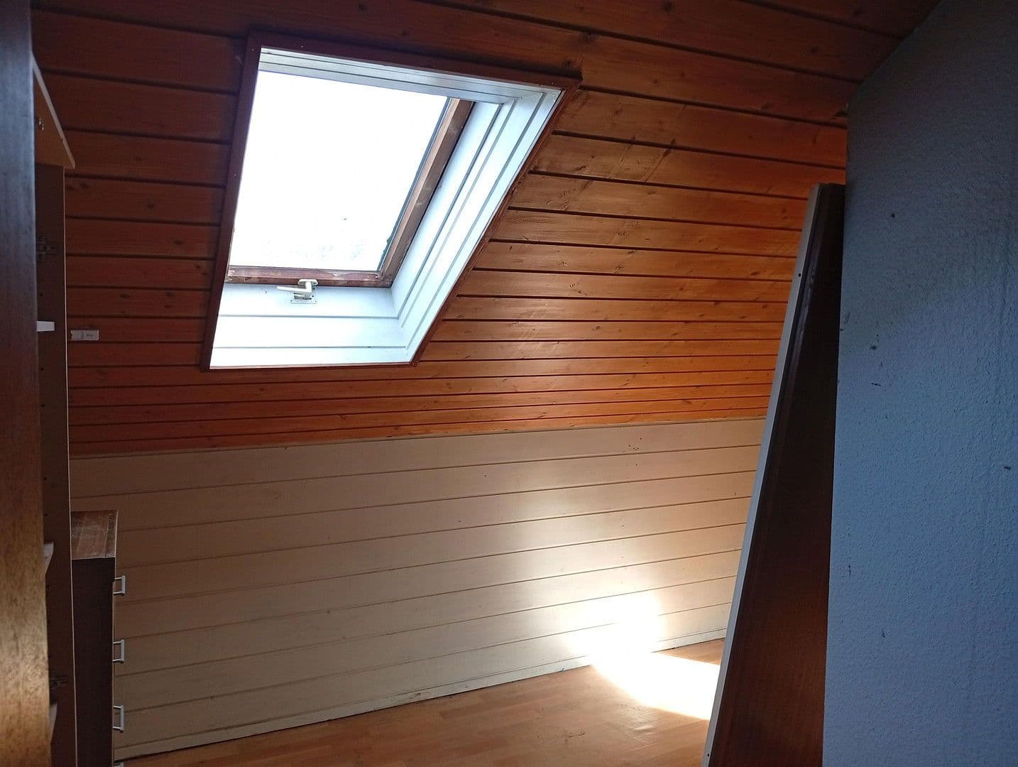 Predaj domu 179 m², pozemek 947 m², Neuenstadt am Kocher, Bádensko-Wurttembersko Predaj domu 179 m², pozemek 947 m², Neuenstadt am Kocher, Bádensko-Wurttembersko