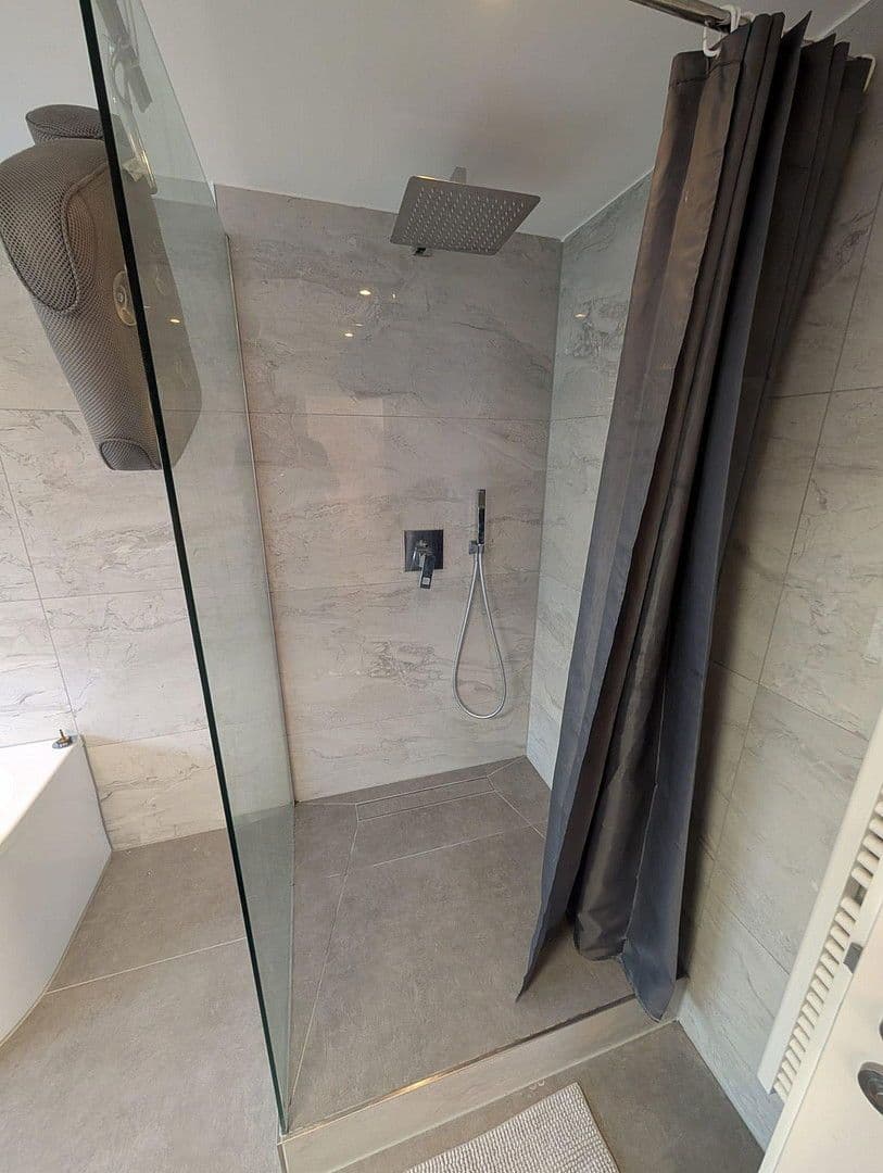 Prenájom bytu 3-izbový 74 m², Böblingen, Bádensko-Wurttembersko Prenájom bytu 3-izbový 74 m², Böblingen, Bádensko-Wurttembersko