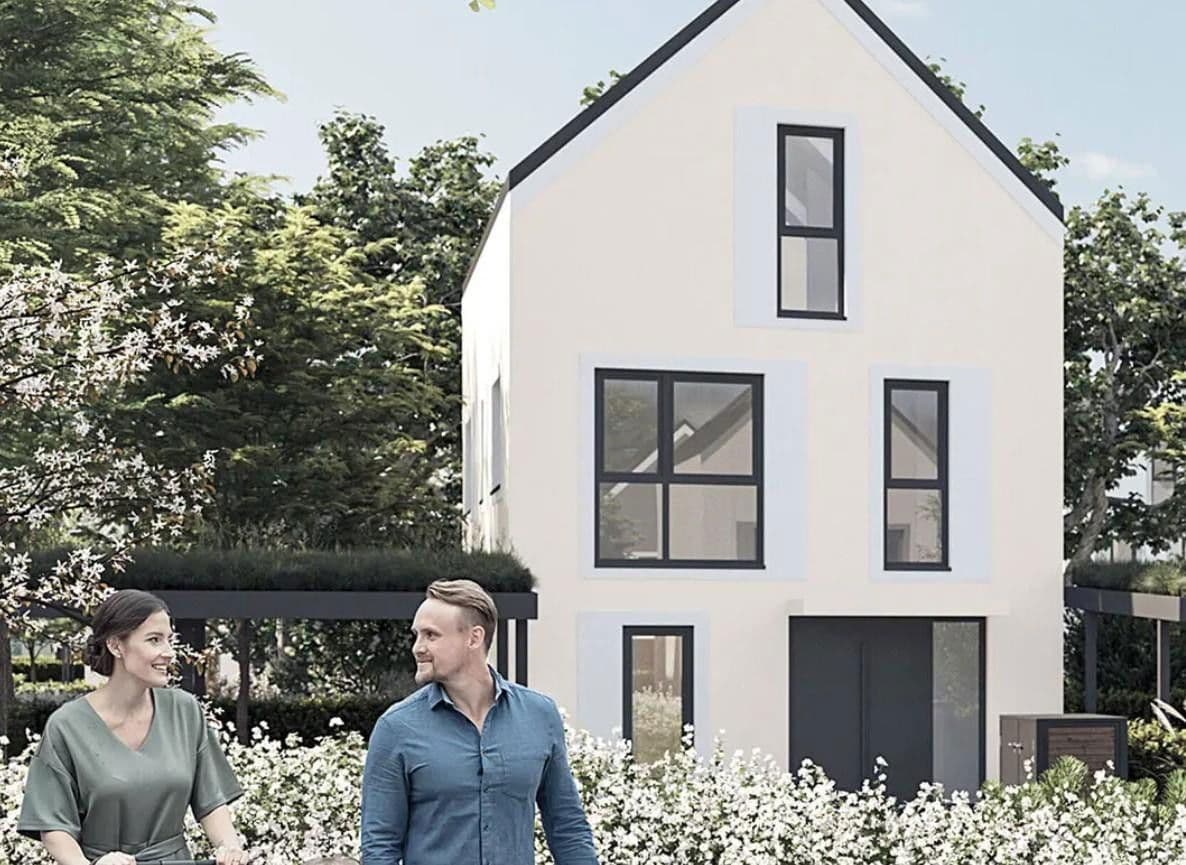 Prenájom domu 149 m², pozemek 317 m², Lerchenfelder Hof, Köfering, Bavorsko Prenájom domu 149 m², pozemek 317 m², Lerchenfelder Hof, Köfering, Bavorsko