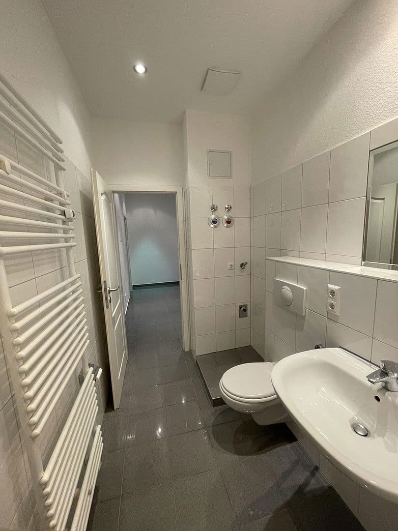 Prenájom bytu 2-izbový 52 m², Leipzig, Sasko Prenájom bytu 2-izbový 52 m², Leipzig, Sasko