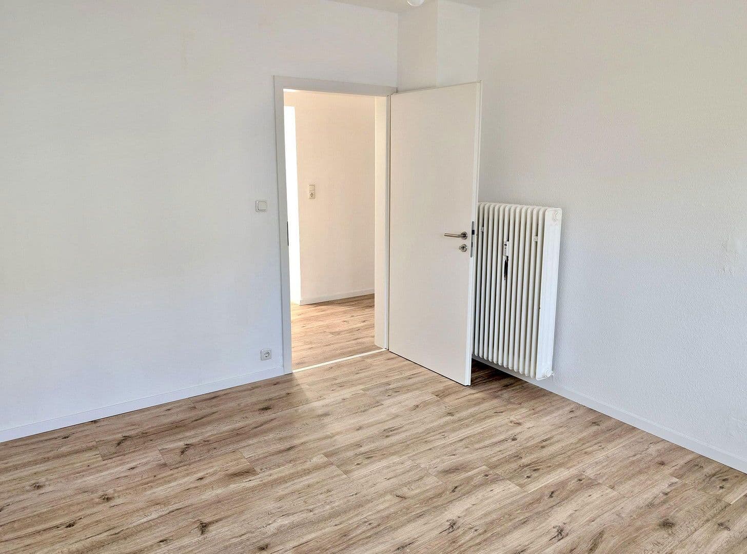 Prenájom bytu 2-izbový 61 m², Westliche Ringstraße 15, Frankenthal, Porýnie-Falcko Prenájom bytu 2-izbový 61 m², Westliche Ringstraße 15, Frankenthal, Porýnie-Falcko