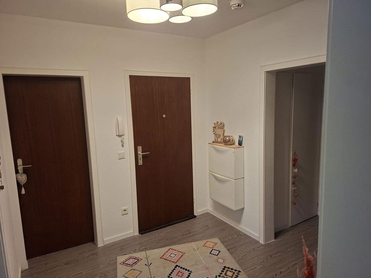 Prenájom bytu 3-izbový 76 m², Werkerhofstr. 14, Heiligenhaus, Severné Porýnie - Westfálsko Prenájom bytu 3-izbový 76 m², Werkerhofstr. 14, Heiligenhaus, Severné Porýnie - Westfálsko