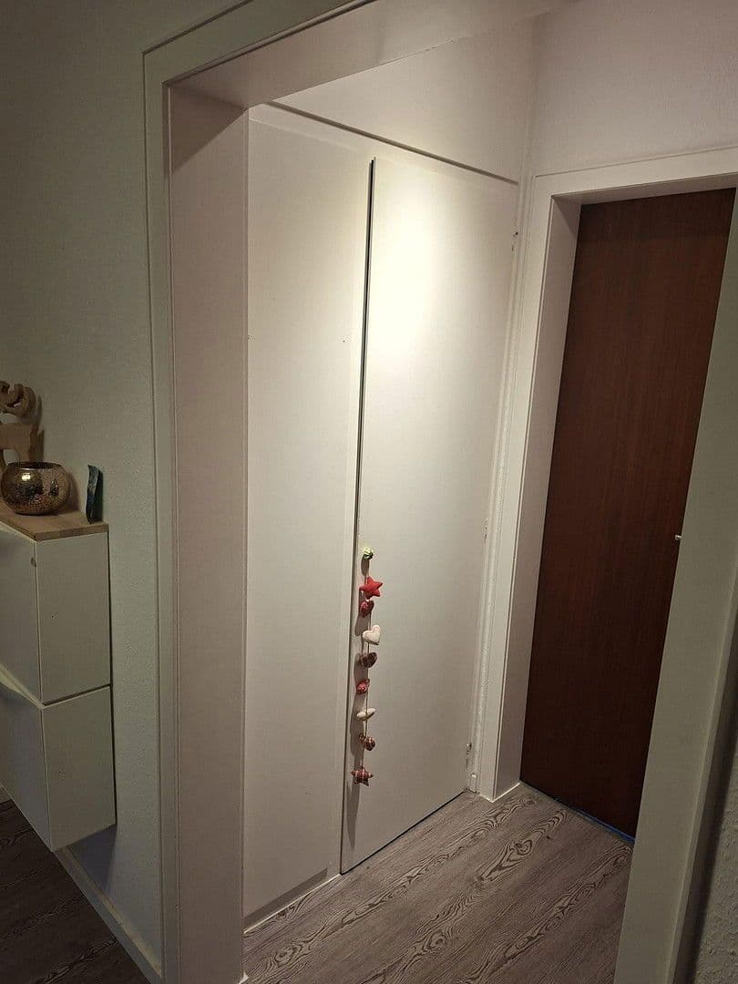 Prenájom bytu 3-izbový 76 m², Werkerhofstr. 14, Heiligenhaus, Severné Porýnie - Westfálsko Prenájom bytu 3-izbový 76 m², Werkerhofstr. 14, Heiligenhaus, Severné Porýnie - Westfálsko