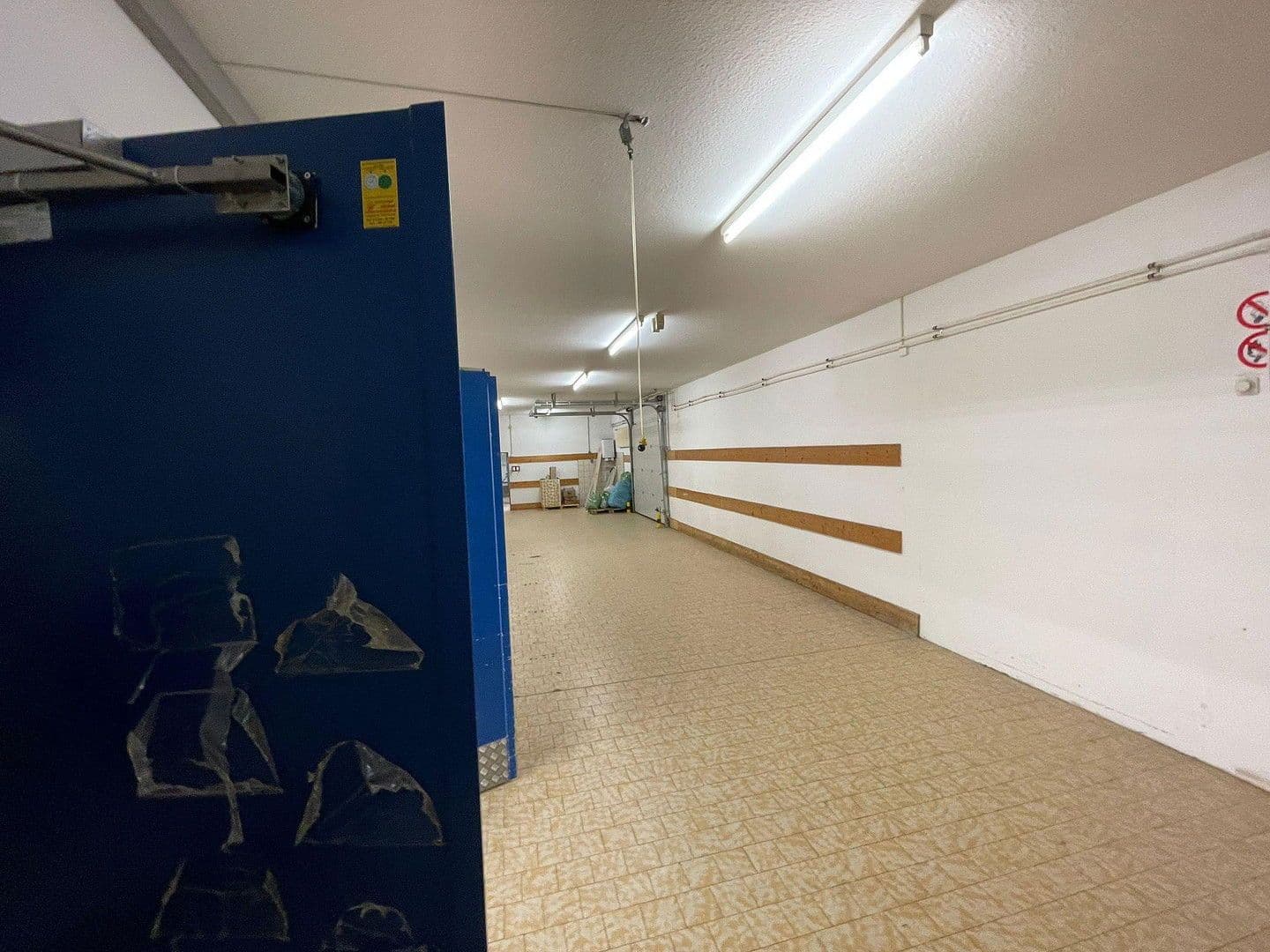 Predaj nebytového priestoru 6.350 m², Am Westbahnhof 3, Tostedt, Dolné Sasko Predaj nebytového priestoru 6.350 m², Am Westbahnhof 3, Tostedt, Dolné Sasko