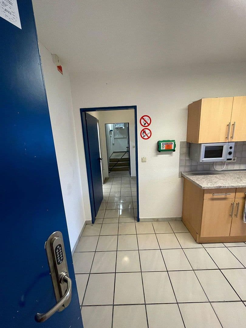 Predaj nebytového priestoru 6.350 m², Am Westbahnhof 3, Tostedt, Dolné Sasko Predaj nebytového priestoru 6.350 m², Am Westbahnhof 3, Tostedt, Dolné Sasko