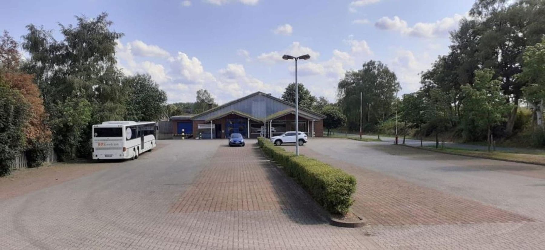 Predaj nebytového priestoru 6.350 m², Am Westbahnhof 3, Tostedt, Dolné Sasko Predaj nebytového priestoru 6.350 m², Am Westbahnhof 3, Tostedt, Dolné Sasko