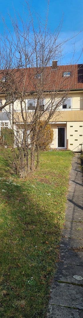 Prenájom domu 107 m², pozemek 239 m², Ehningen, Bádensko-Wurttembersko Prenájom domu 107 m², pozemek 239 m², Ehningen, Bádensko-Wurttembersko