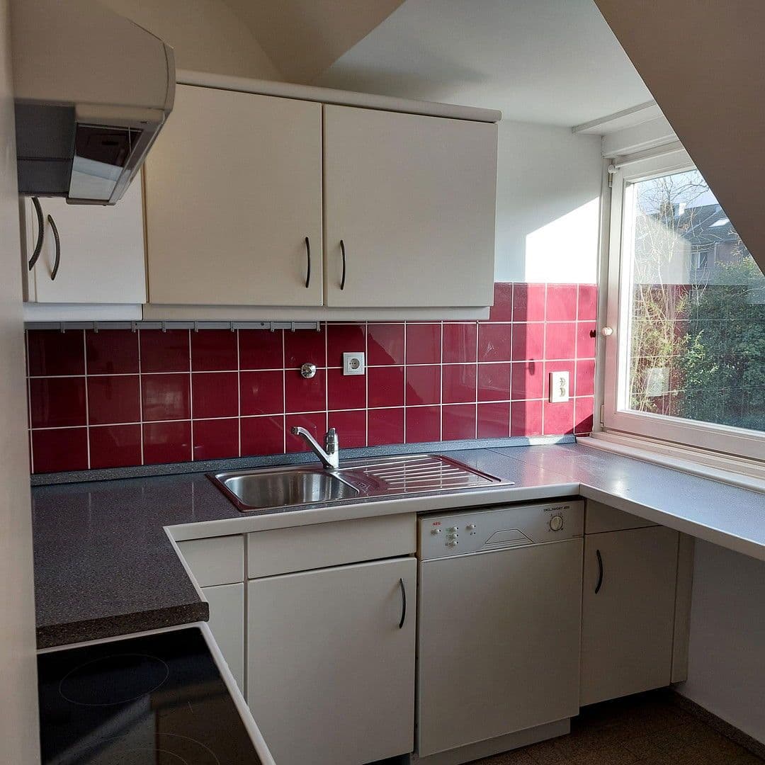 Prenájom bytu 5-izbový 96 m², Mittelweg 5 a, Ahrensburg, Šlezvicko-Holštajnsko Prenájom bytu 5-izbový 96 m², Mittelweg 5 a, Ahrensburg, Šlezvicko-Holštajnsko