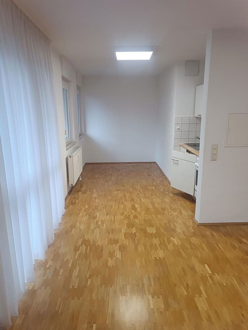 Prenájom bytu 1-izbový 38 m², Kempener Straße 33, Krefeld, Severné Porýnie - Westfálsko Prenájom bytu 1-izbový 38 m², Kempener Straße 33, Krefeld, Severné Porýnie - Westfálsko