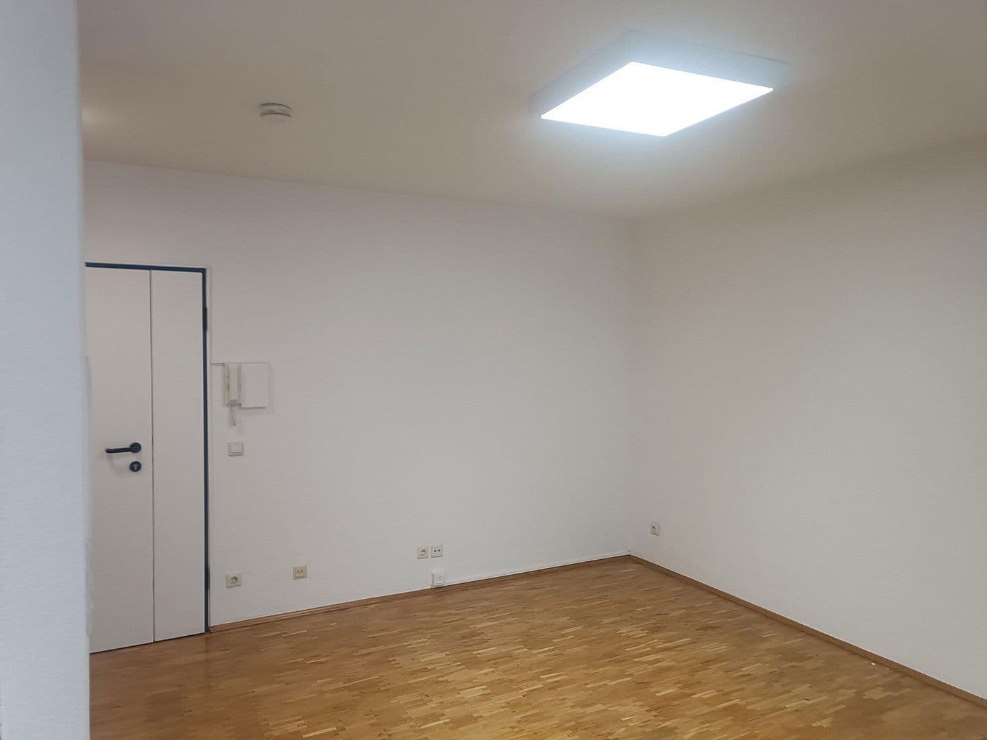 Prenájom bytu 1-izbový 38 m², Kempener Straße 33, Krefeld, Severné Porýnie - Westfálsko Prenájom bytu 1-izbový 38 m², Kempener Straße 33, Krefeld, Severné Porýnie - Westfálsko