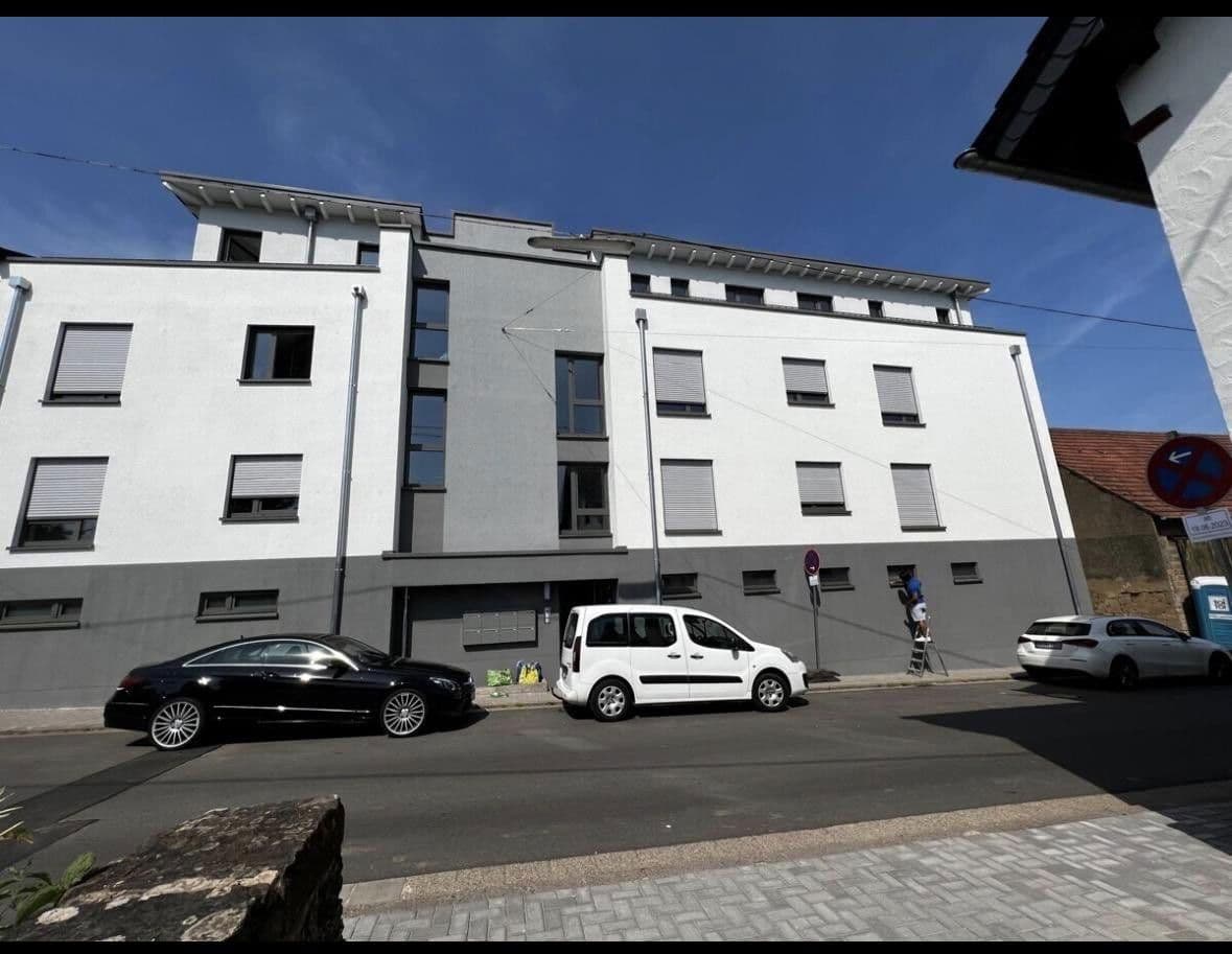 Prenájom bytu 2-izbový 75 m², Eschringerstraße, Saarbrücken, Sársko Prenájom bytu 2-izbový 75 m², Eschringerstraße, Saarbrücken, Sársko