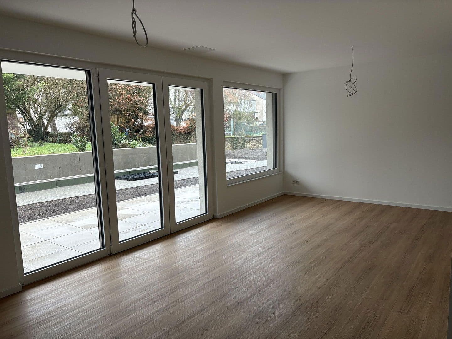 Prenájom bytu 2-izbový 75 m², Eschringerstraße, Saarbrücken, Sársko Prenájom bytu 2-izbový 75 m², Eschringerstraße, Saarbrücken, Sársko