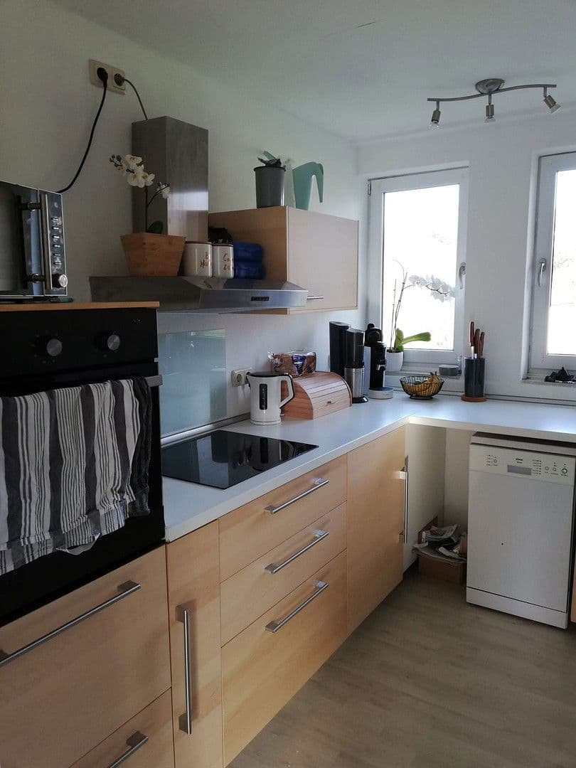 Prenájom bytu 4-izbový 85 m², Rosenauerstraße 46, Coburg, Bavorsko Prenájom bytu 4-izbový 85 m², Rosenauerstraße 46, Coburg, Bavorsko