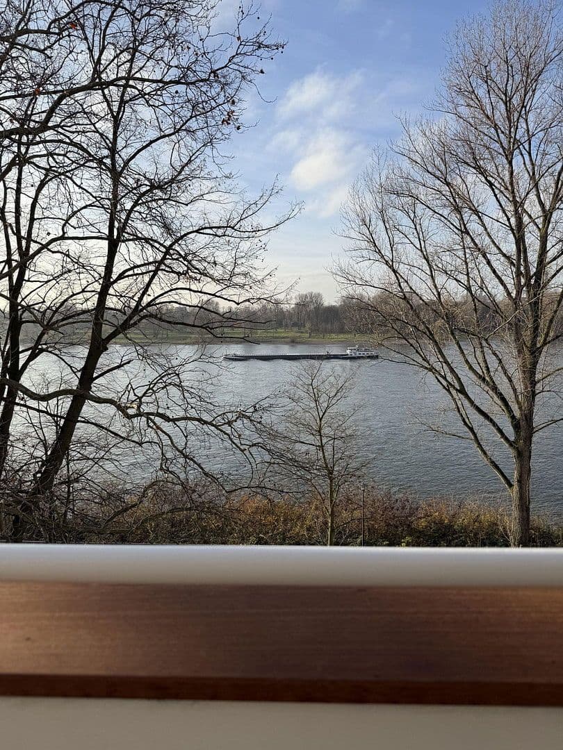 Prenájom bytu 3-izbový 70 m², Köln, Severné Porýnie - Westfálsko Prenájom bytu 3-izbový 70 m², Köln, Severné Porýnie - Westfálsko