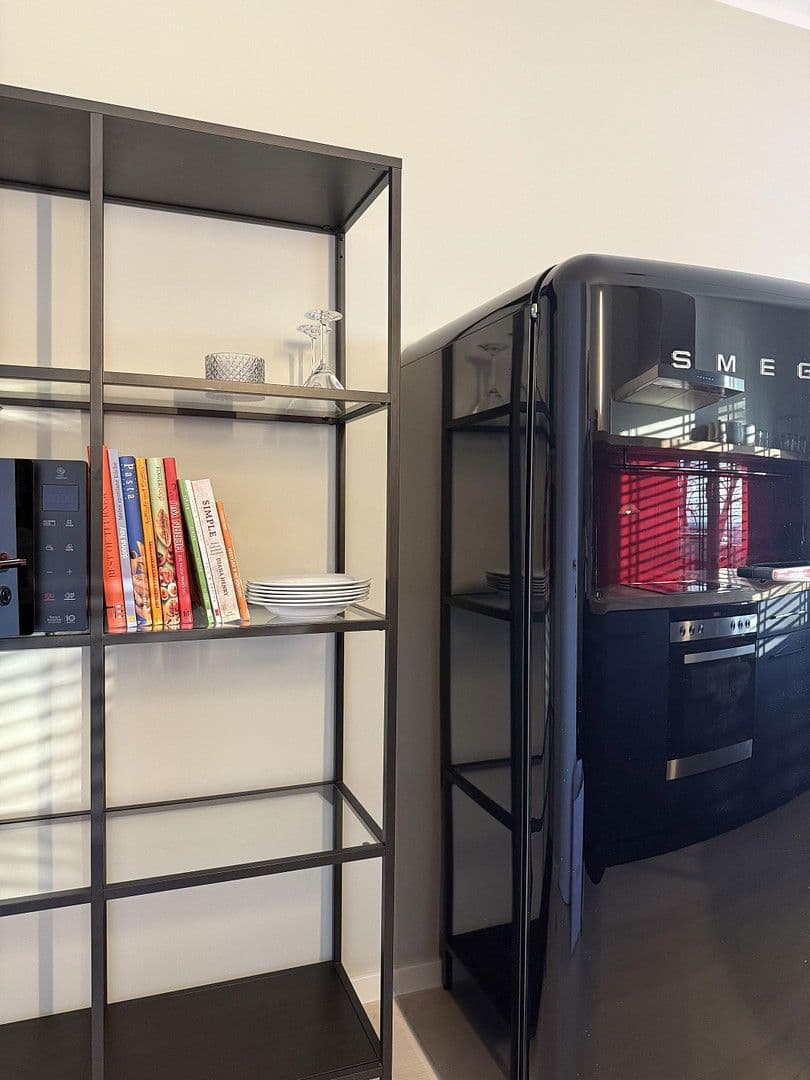 Prenájom bytu 3-izbový 70 m², Köln, Severné Porýnie - Westfálsko Prenájom bytu 3-izbový 70 m², Köln, Severné Porýnie - Westfálsko