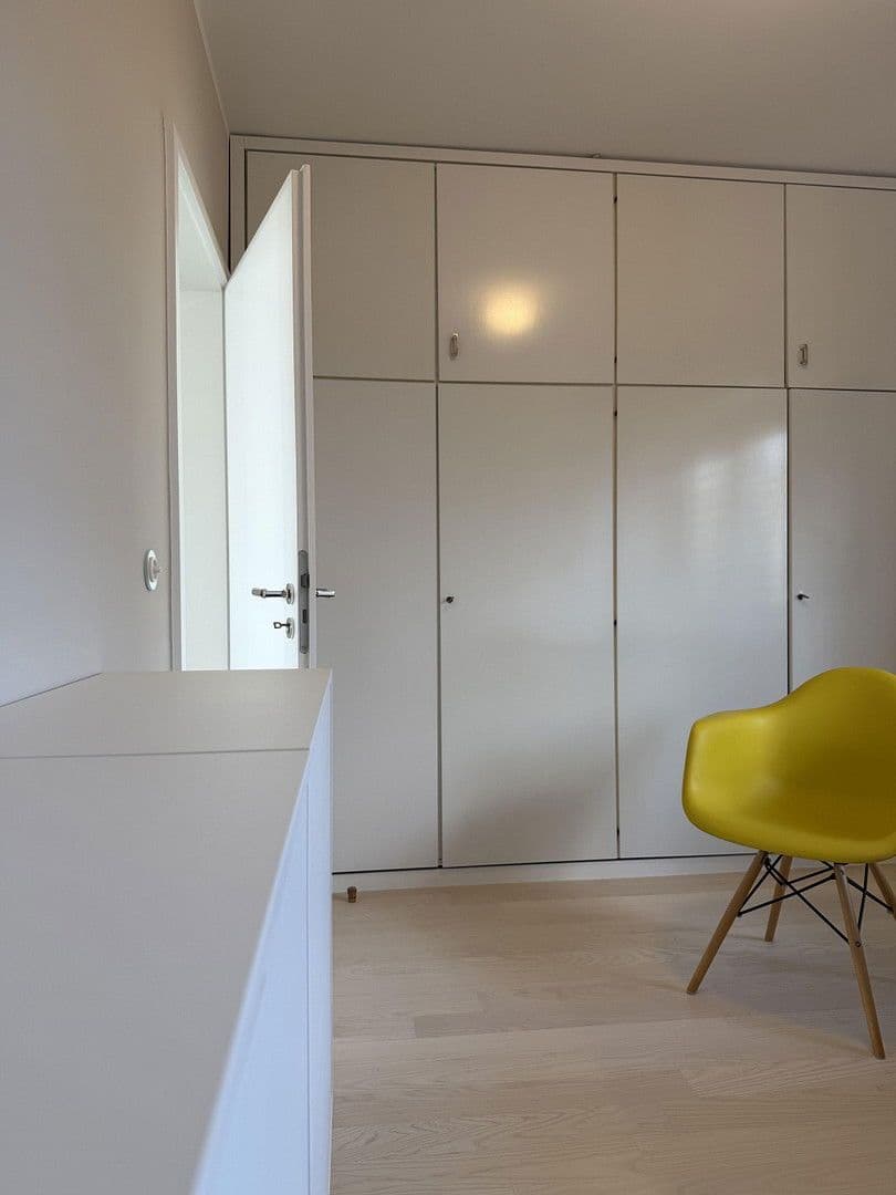 Prenájom bytu 3-izbový 70 m², Köln, Severné Porýnie - Westfálsko Prenájom bytu 3-izbový 70 m², Köln, Severné Porýnie - Westfálsko