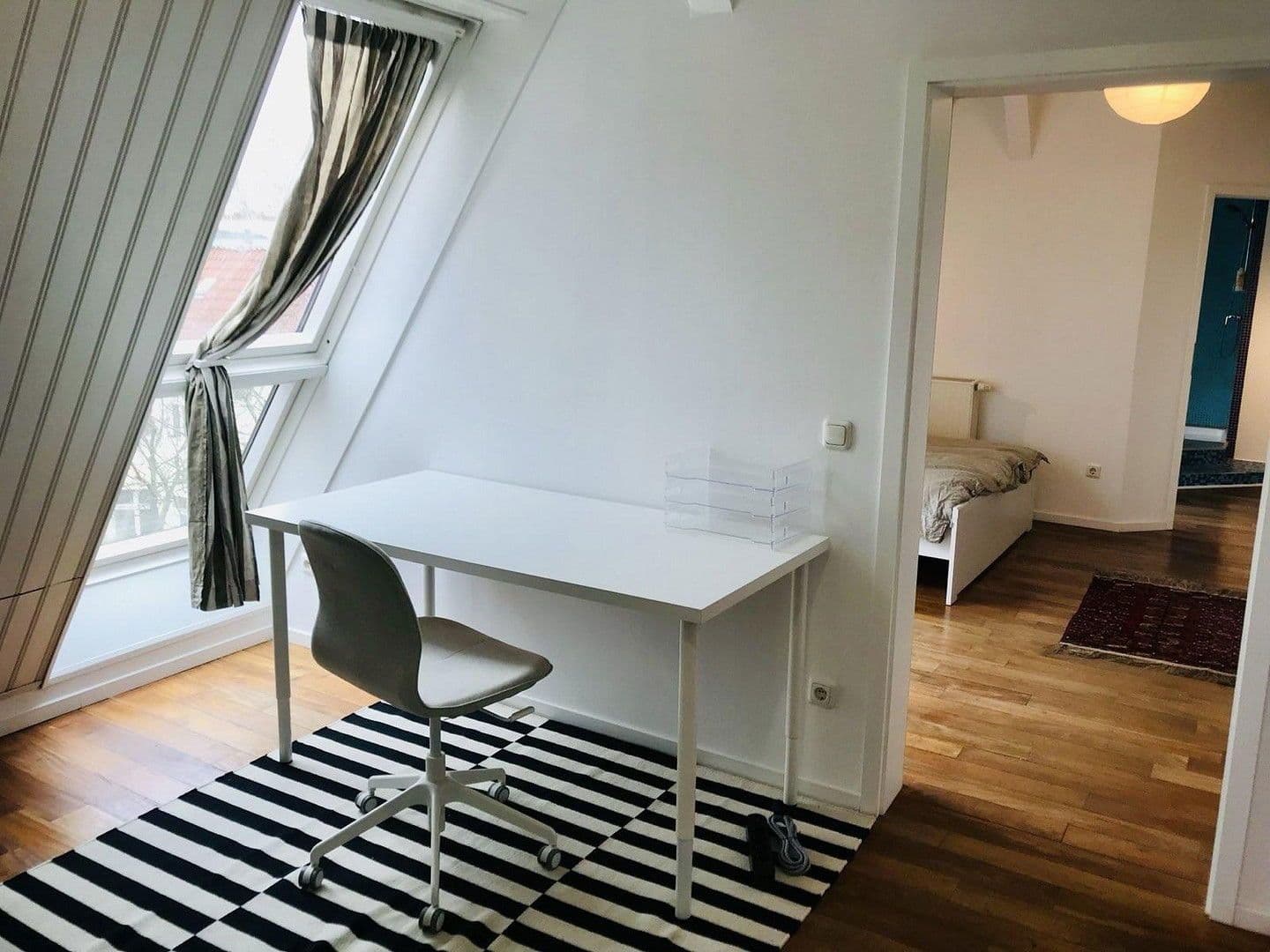 Predaj bytu 4-izbový 112 m², Berlin, Berlín Predaj bytu 4-izbový 112 m², Berlin, Berlín