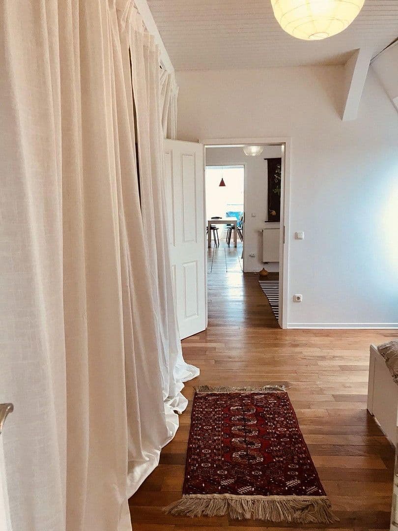 Predaj bytu 4-izbový 112 m², Berlin, Berlín Predaj bytu 4-izbový 112 m², Berlin, Berlín