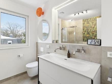 Predaj domu 159 m², pozemek 179 m², Offenbach am Main, Hesensko Predaj domu 159 m², pozemek 179 m², Offenbach am Main, Hesensko