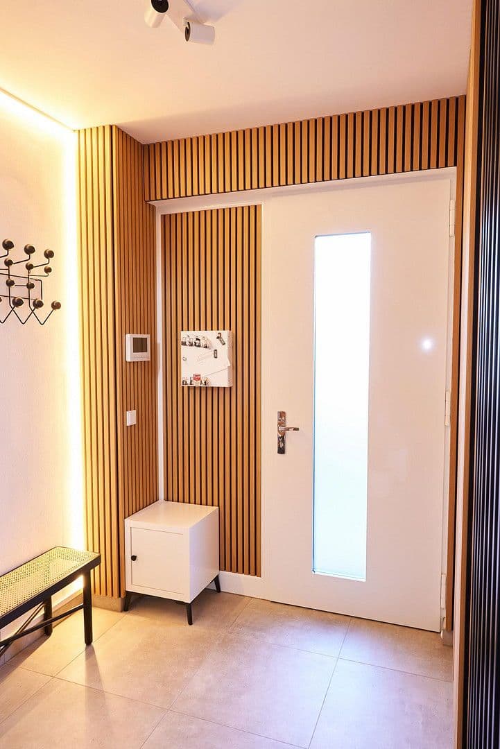 Predaj domu 159 m², pozemek 179 m², Offenbach am Main, Hesensko Predaj domu 159 m², pozemek 179 m², Offenbach am Main, Hesensko