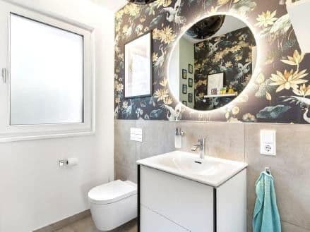 Predaj domu 159 m², pozemek 179 m², Offenbach am Main, Hesensko Predaj domu 159 m², pozemek 179 m², Offenbach am Main, Hesensko